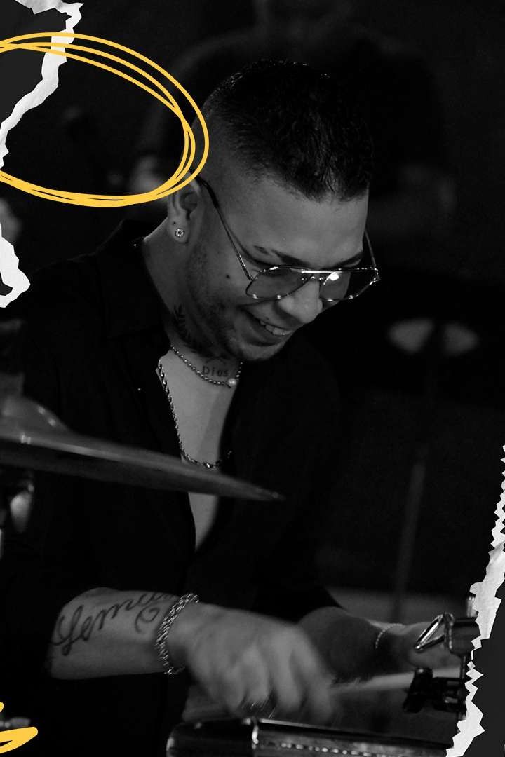 Franco en el timbal en blanco y negro