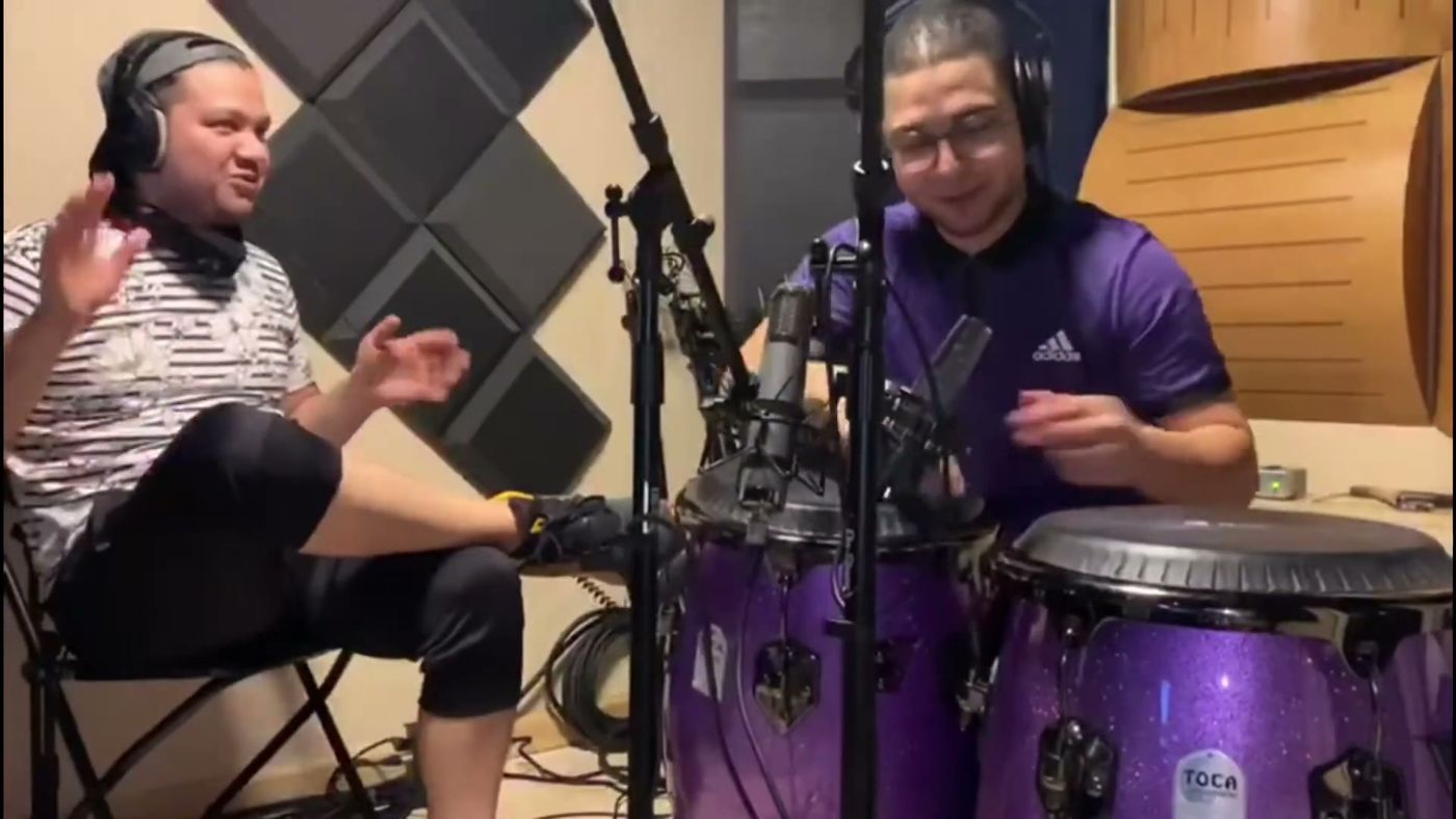 Grabación de congas en estudio